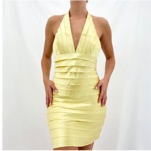 BCBGMaxazria Yellow Woven Tiered Satin Halter Dress - SZ 6 Y2K & NWOT